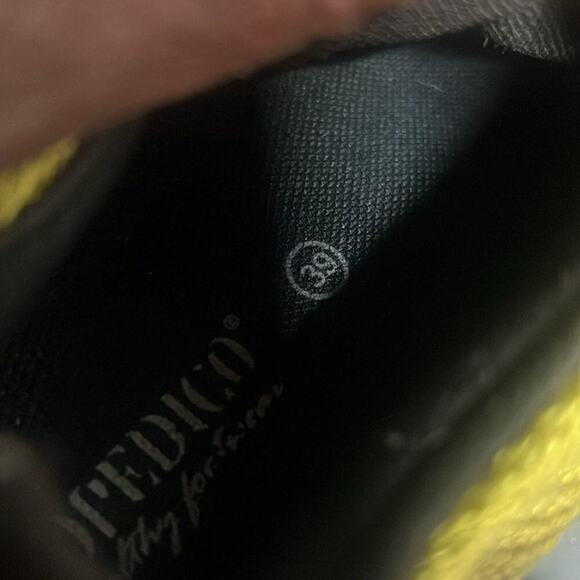 ARCEOPEDICO LS SHOCK YELLOW SOFT KNIT LACE UP SHOES SIZE 39 - Picture 6 of 6